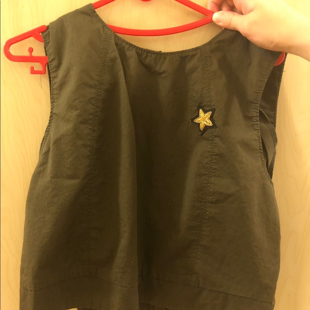 Green army top
